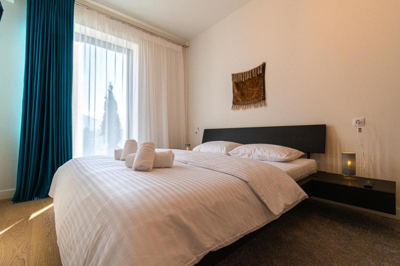 Mirador Bohemian Apt With Views Over Old Town And Tampa Mountain, Near Poiana Braşov Extérieur photo